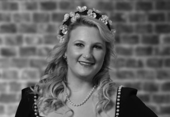 Ellie Platt, Art Director